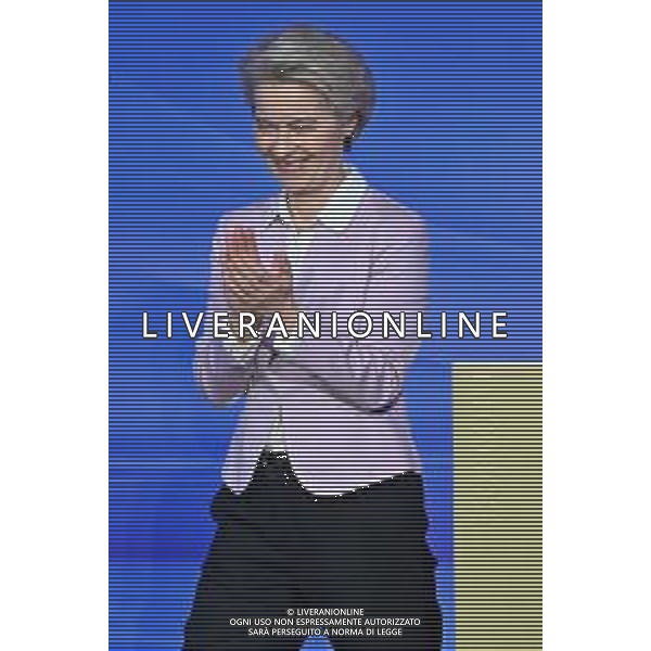 TVRG Bocconi Monti Mattarella nella foto Ursula von der Leyen presidente della commissione europea Milano 07-12-2022 L\'universita\' Bocconi saluta Mario Monti, presente tra gli altri il Presidente della Repubblica Sergio Mattarella foto Roberto Garavaglia/ag. Aldo Liverani sas / AGENZIA ALDO LIVERANI SAS