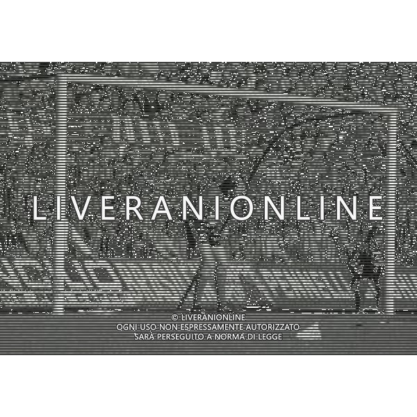 16-01-1983 MILANO-CAMPIONATO DI CALCIO SERIE A INTER -VERONA 1-1 NELLA FOTO CLAUDIO GARELLA AG ALDO LIVERANI SAS