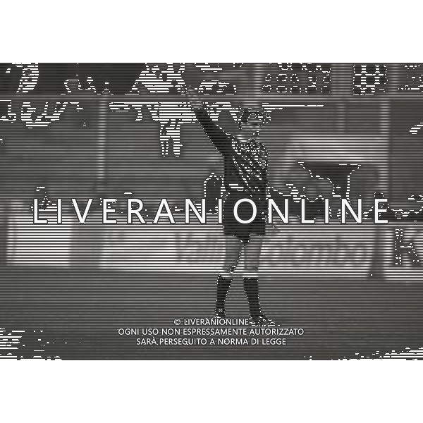 26-02-1992 GENOVA RITORNO QUARTI DI FINALE DI COPPA ITALIA GENOA-PARMA 1-2 NELLA FOTO ARBITRO FABIO BALDAS AG ALDO LIVERANI SAS 