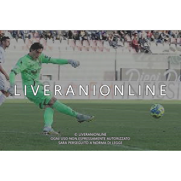 08/12/2022 REGGIO CALABRIA STADIO ORESTE GRANILLO CAMPIONATO NAZIONALE CALCIO SERIE B REGGINA VS FROSINONE IN FOTO TURATI PORTIERE FROSINONE ©GARREFFA PASQUALE / AGENZIA ALDO LIVERANI SAS