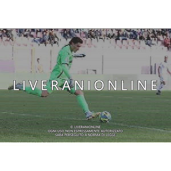 08/12/2022 REGGIO CALABRIA STADIO ORESTE GRANILLO CAMPIONATO NAZIONALE CALCIO SERIE B REGGINA VS FROSINONE IN FOTO TURATI PORTIERE FROSINONE ©GARREFFA PASQUALE / AGENZIA ALDO LIVERANI SAS