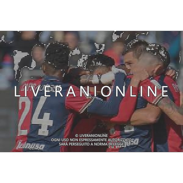 11-12-2022. Cagliari Calcio-A.C. Perugia Calcio 17° giornata serie BKT 2022/2023, stadio Unipol Domus Cagliari. Foto Salvatore Moi/Aldo Liverani s.a.s. Nella foto: Gol ed esultanta in casa, del Cagliari Calcio contro Perugia Calcio, allo stadio Unipol Domuis di Cagliari. Segna: Leonardo Pavoletti ©MOI SALVATORE / AGENZIA ALDO LIVERANI SAS