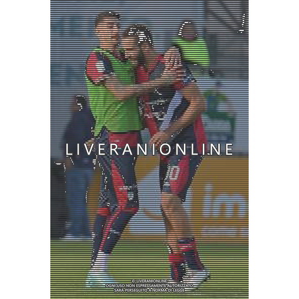 11-12-2022. Cagliari Calcio-A.C. Perugia Calcio 17° giornata serie BKT 2022/2023, stadio Unipol Domus Cagliari. Foto Salvatore Moi/Aldo Liverani s.a.s. Nella foto: esultanza Cagliari fine gara che batte Perugiia. Alessandro Deiola Cagliari Leonardo Pavoletti Cagliari ©MOI SALVATORE / AGENZIA ALDO LIVERANI SAS