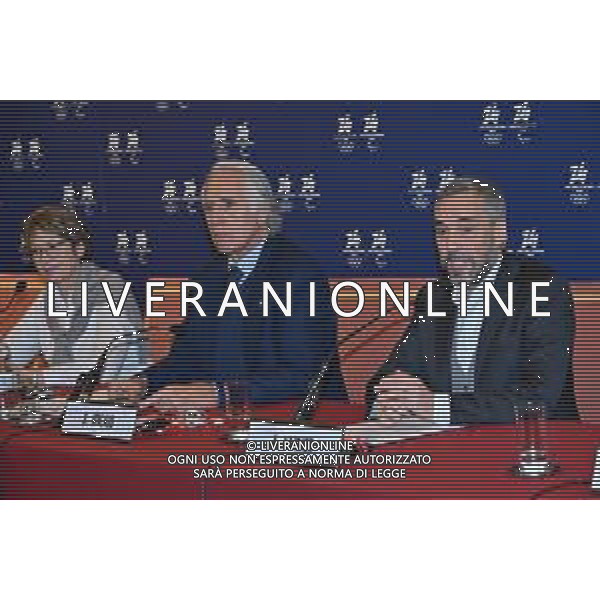 TVRG Conferenza stampa CIO e Milano Cortina 2026 nella foto da SX Sari Essayah, Giovanni Malago\' e Andrea Varnier Milano 14-12-2022 Conferenza stampa presso la Sala dell\'Orologio di Palazzo Marino con alcuni rappresentanti del CIO Comitato Olimpico Internazionale e del comitato organizzatore dei Giochi Olimpici e Paralimpici di Milano Cortina 2026 foto Roberto Garavaglia/ag. Aldo Liverani sas/ AGENZIA ALDO LIVERANI SAS
