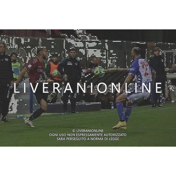 17.12.2022 REGGIO CALABRIA STADIO ORESTE GRANILLO. CAMPIONATO SERIE B. REGGINA VS BARI. IN FOTO CANOTTO REGGINA E MAZZOTTA BARI ©GARREFFA PASQUALE / AGENZIA ALDO LIVERANI SAS