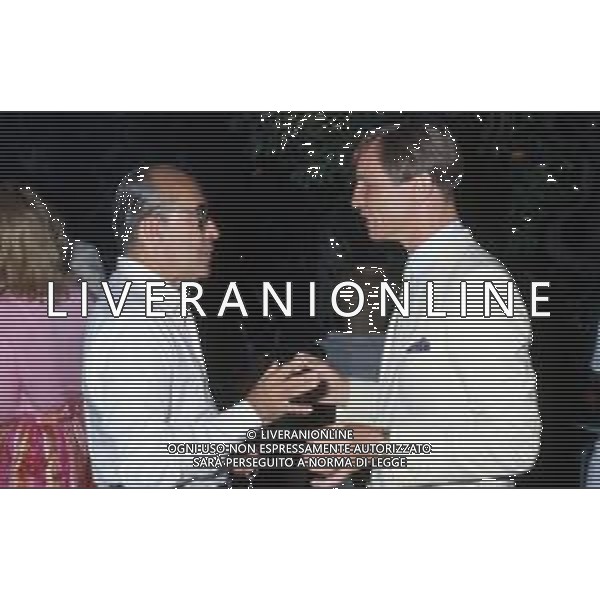 RETROSPETTIVA MICHAEL YORK ATTORE NELLA FOTO CON LELLO BERSANI A TAORMINA NELL\'ANNO 1975 AG ALDO LIVERANI SAS