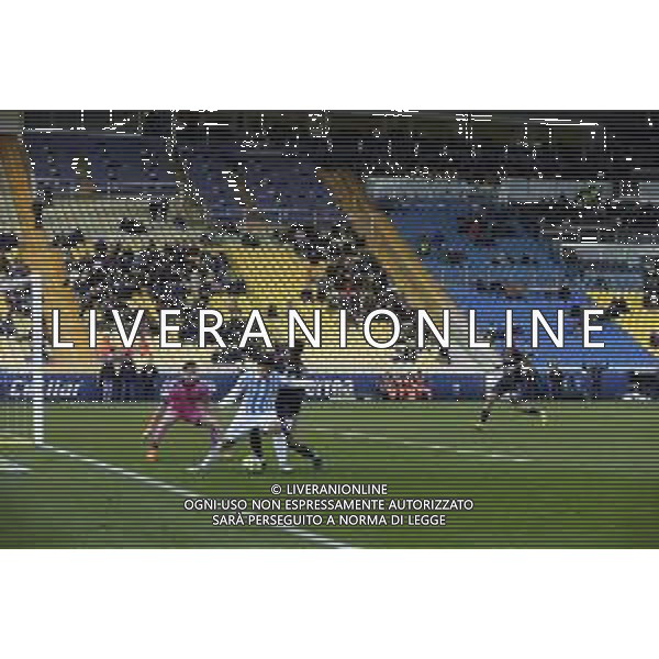 contrasto di gioco PARMA SPAL CAMPIONATO CALCIO SERIE BKT 18.12.2022 ©GIAMPIETRI / AGENZIA ALDO LIVERANI SAS