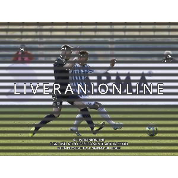 contrasto di gioco PARMA SPAL CAMPIONATO CALCIO SERIE BKT 18.12.2022 ©GIAMPIETRI / AGENZIA ALDO LIVERANI SAS