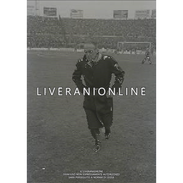 RETROSPETTIVA ENZO BEARZOT ALLENATORE NAZIONALE ITALIANA CALCIO NELLA FOTO ENZO BEARZOT NELL\'ANNO 198O  AG ALDO LIVERANI SAS 