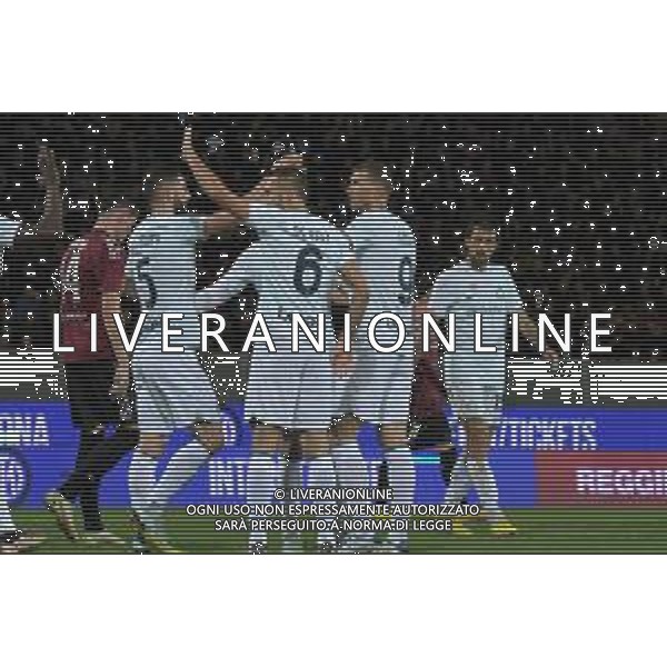 REGGIO CALABRIA, ITALY - DECEMBER 22: Esultanza dopo gol Edin Dzeko e Stefan De Vrij in action during the friendly match between Reggina and Inter at Stadio Oreste Granillo, On December 22, 2022 in Naples, Italy. ©Andrea Rosito / AGENZIA ALDO LIVERANI SAS