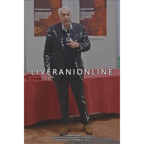 TVRG Anniversario sanita\' pubblica nella foto Giuliano Pisapia europarlamentare ed ex sindaco di Milano Milano 22-12-2022 Incontro per celebrare l\'anniversario dell\'istituzione della sanita\' pubblica avvenuta nel dicembre del 1978 foto Roberto Garavaglia/ag. Aldo Liverani sas / AGENZIA ALDO LIVERANI SAS