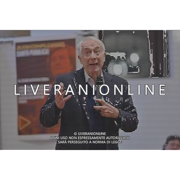 TVRG Anniversario sanita\' pubblica nella foto Giuliano Pisapia europarlamentare ed ex sindaco di Milano Milano 22-12-2022 Incontro per celebrare l\'anniversario dell\'istituzione della sanita\' pubblica avvenuta nel dicembre del 1978 foto Roberto Garavaglia/ag. Aldo Liverani sas / AGENZIA ALDO LIVERANI SAS