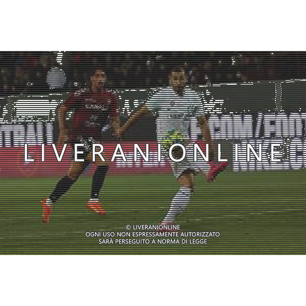 22.12.2022 REGGIO CALABRIA STADIO ORESTE GRANILLO. AMICHEVOLE REGGINA VS INTER IN FOTO HENRIKH MKHITARYAN INTER E DEVID BOUAH REGGINA ©GARREFFA PASQUALE / AGENZIA ALDO LIVERANI SAS