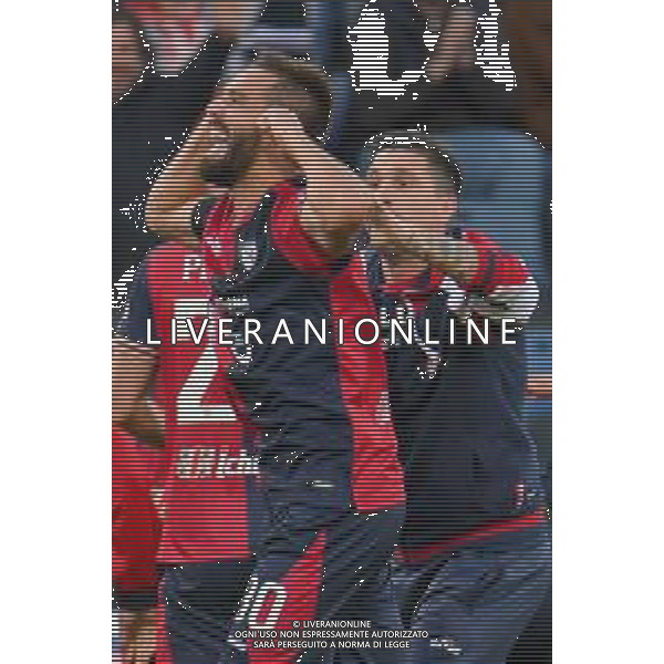 26-12-2022. Cagliari Calcio-Cosenza Calcio 19° giornata serie BKT 2022/2023, stadio Unipol Domus Cagliari. Foto Salvatore Moi/Aldo Liverani s.a.s. Nella foto: Gol ed esultanza in casa, del Cagliari Calcio contro Coaenza Calcio, allo stadio Unipol Domuis di Cagliari. Segna: Nunzio Lella Cagliari ©MOI / AGENZIA ALDO LIVERANI SAS