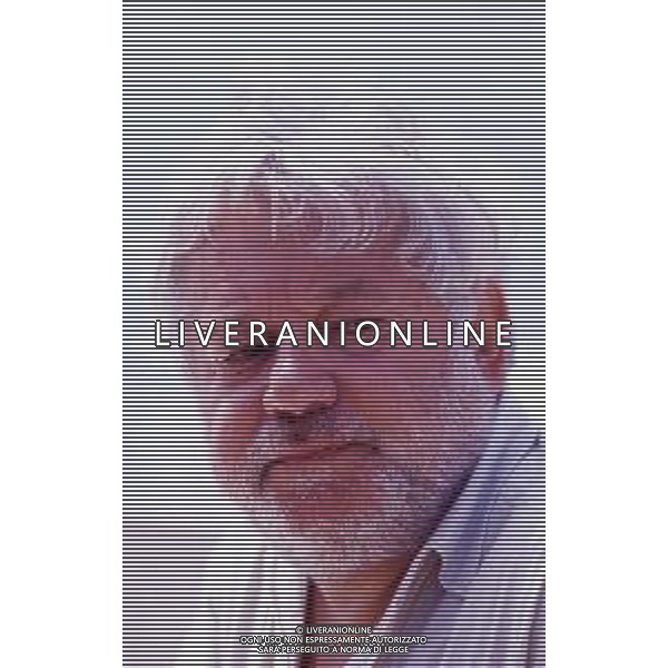 RETROSPETTIVA PAOLO VILLAGGIO ATTORE NELLA FOTO PAOLO VILLAGGIO NELL\'ANNO 1990 A CANNES AG ALDO LIVERANI SAS