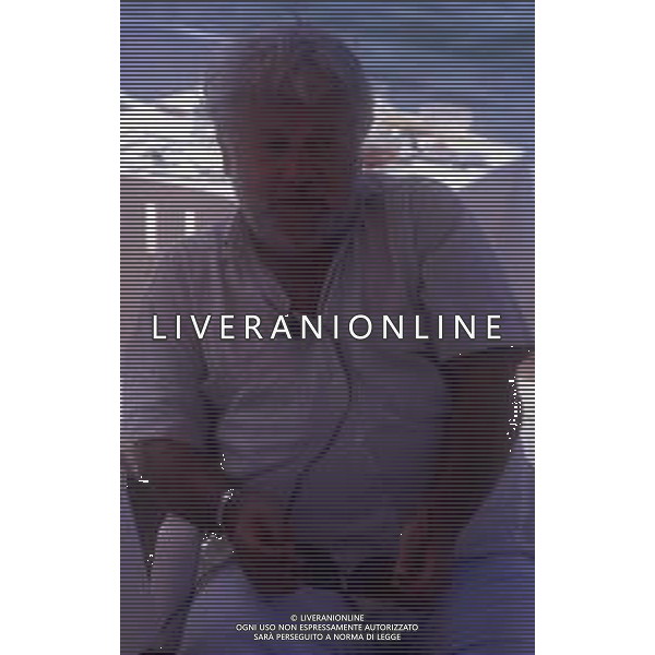 RETROSPETTIVA PAOLO VILLAGGIO ATTORE NELLA FOTO PAOLO VILLAGGIO NELL\'ANNO 1990 A CANNES AG ALDO LIVERANI SAS