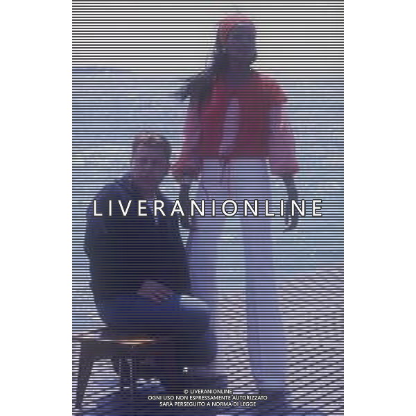 DIAP-RETROSPETTIVA PAOLO VILLAGGIO ATTORE NELLA FOTO PAOLO VILLAGGIO CON ZEUDI ARAYA A CANNES NELL\'ANNO 1976 AG ALDO LIVERANI SAS