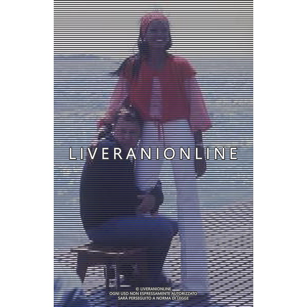 DIAP-RETROSPETTIVA PAOLO VILLAGGIO ATTORE NELLA FOTO PAOLO VILLAGGIO CON ZEUDI ARAYA A CANNES NELL\'ANNO 1976 AG ALDO LIVERANI SAS