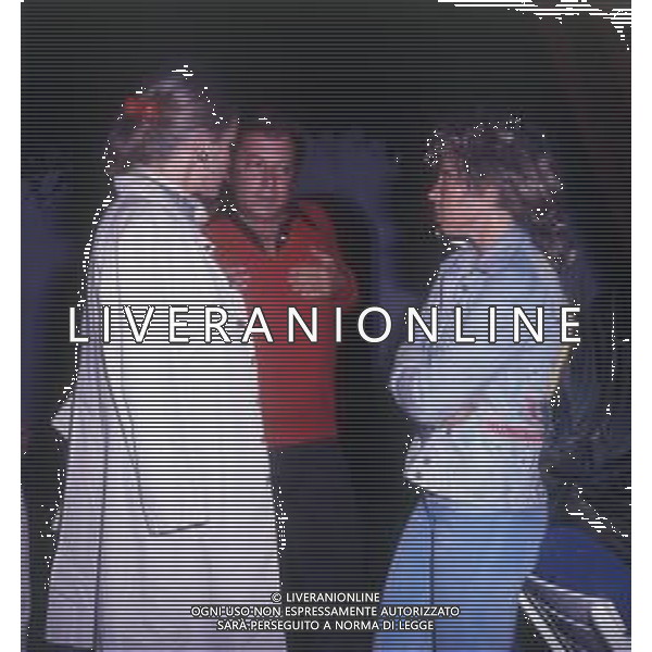 RETROSPETTIVA PAOLO VILLAGGIO ATTORE NELLA FOTO PAOLO VILLAGGIO CON LA MOGLIE MAURA ALBITES NELLA LORO CASA CON FIGLIA AG ALDO LIVERANI SAS  