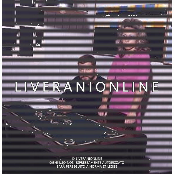 RETROSPETTIVA PAOLO VILLAGGIO ATTORE NELLA FOTO PAOLO VILLAGGIO CON LA MOGLIE MAURA ALBITES NELLA LORO CASA AG ALDO LIVERANI SAS 