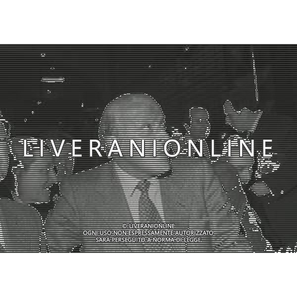 RETROSPETTIVA LEOPOLDO PIRELLI INDUSTRIALE NELLA FOTO LEOPOLDO PIRELLI PRESENZIA ALLA BORSA DI MILANO NELL\'ANNO 1976 AG ALDO LIVERANI SAS