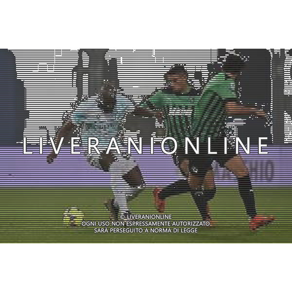 Romelu Lukaku (Inter) e Ruan Tressoldi (Sassuolo) Sassuolo vs Inter Reggio Emilia 29-12-2022 Mapei Stadium - Stadio Citta\' del Tricolore gara amichevole foto Roberto Garavaglia/ag. Aldo Liverani sas / AGENZIA ALDO LIVERANI SAS