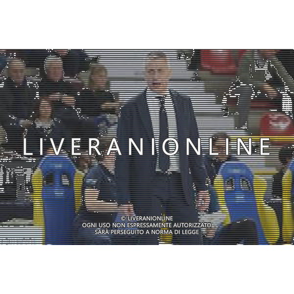 Radostin Stoytchev - Coach della WithU Verona durante la partita tra WithU Verona e Gas Sales BlueEnergy Piacenza Volley valida per gli ottavi di finale della DelMonte Coppa Italia di Volley 2023, Verona Italia, 29 Dicembre 2022 presso il pala AGSM-AIM di Verona. ©Roberto Tommasini /Agenzia Aldo Liverani Sas