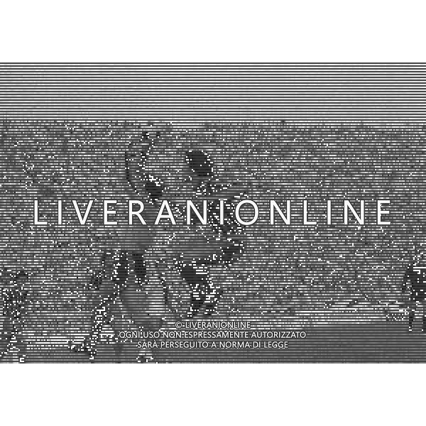 05-09-1982 UDINE 5 GIORNATA DI COPPA ITALIA UDINESE-INTER 1-2 NELLA FOTO AZIONE DI GIOCO AG ALDO LIVERANI SAS