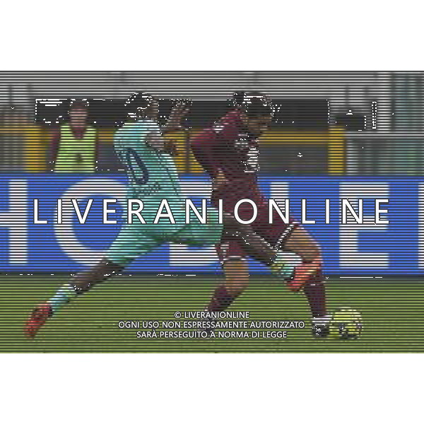 TVMV-Torino 04.01.2023 Stadio Grande Torino © Manuela Viganti/Agenzia Aldo Liverani Torino vs Hellas Verona Campionato Calcio Serie A TIM 2022/2023 16a giornata Nella foto: ricardo rodriguez e yayah kallon ©Viganti / AGENZIA ALDO LIVERANI SAS