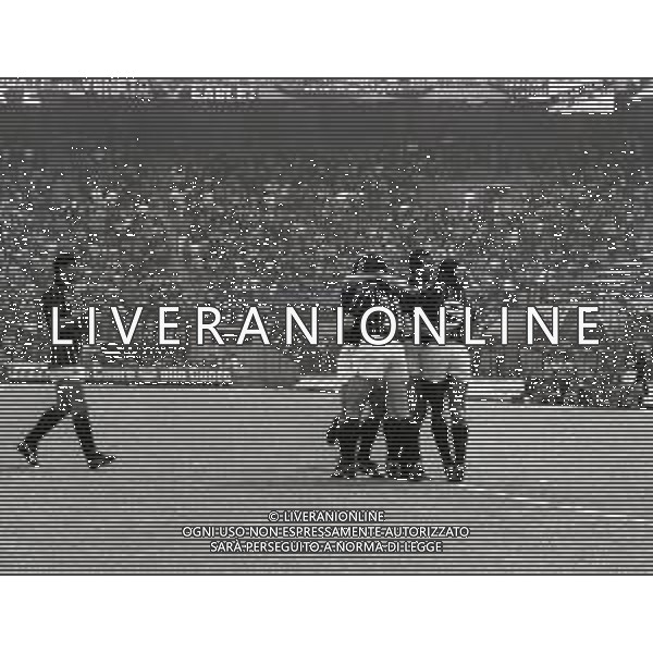06-05-1994 MILANO CAMPIONATO DI CALCIO SERIE A MILAN-PISA 2-1 NELLA FOTO ABBRACCI GIOCATORI MILAN DOPO IL GOAL AG ALDO LIVERANI SAS