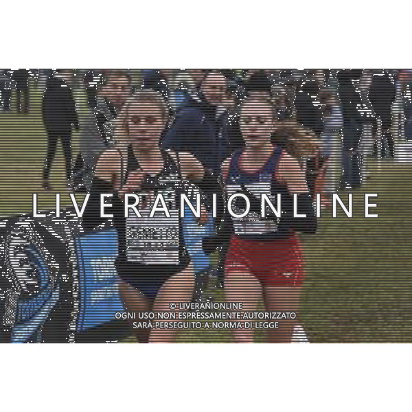 TVRG Campaccio 2023 nella foto Valentina Gemetto (ITA) SX e Federica Del Buono (ITA) DX San Giorgio su Legnano (MI) 06-01-2023 66mo Campaccio Cross Country Race Gara Internazionale foto Roberto Garavaglia/ag. Aldo Liverani sas