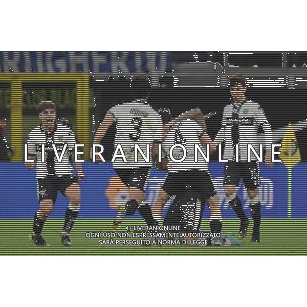 esultanza Parma dopo il gol dell\'1 a 0 Stanko Juric Inter vs Parma Milano 10-01-2023 Stadio Giuseppe Meazza San Siro Coppa Italia Frecciarossa - ottavi di finale foto Roberto Garavaglia/ag. Aldo Liverani sas / AGENZIA ALDO LIVERANI SAS