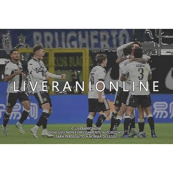 esultanza Parma dopo il gol dell\'1 a 0 Stanko Juric Inter vs Parma Milano 10-01-2023 Stadio Giuseppe Meazza San Siro Coppa Italia Frecciarossa - ottavi di finale foto Roberto Garavaglia/ag. Aldo Liverani sas / AGENZIA ALDO LIVERANI SAS