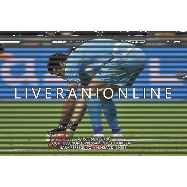 le scarpe di colore diverso di Gianluigi Buffon (Parma) Inter vs Parma Milano 10-01-2023 Stadio Giuseppe Meazza San Siro Coppa Italia Frecciarossa - ottavi di finale foto Roberto Garavaglia/ag. Aldo Liverani sas / AGENZIA ALDO LIVERANI SAS