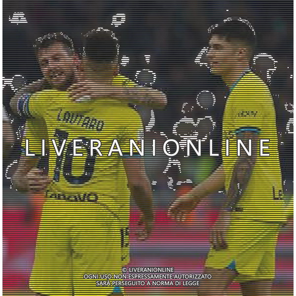 ESULTANZA DOPOGOL FRANCESCO ACERBI CON LAUTARO MARTINEZ - Inter vs Parma Ottavi di Finale Coppa Italia Frecciarossa 10-01-2023 ©Giampietri Paolo / AGENZIA ALDO LIVERANI SAS