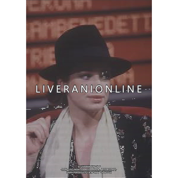Margareth Lee, pseudonimo di Margaret Gwendolyn Box (Wolverhampton, 4 agosto 1943), è un\'attrice e showgirl britannica NELLA FOTO MARGARETH LEE OSPITE DELLA TRASMISSIONE TELEVISIVA “BLITZ ANNO 1981-1984 FOTO MARIO DOTTI-AG ALDO LIVERANI SAS  