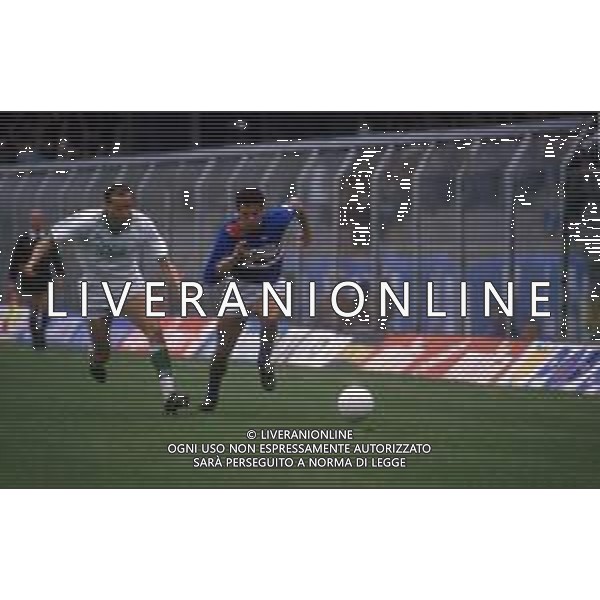 RETROSPETTIVA GIANLUCA VIALLI CALCIATORE NELLA FOTO CON LA MAGLIA DELLA SAMPDORIA NELL\'ANNO 1986-1987 CON STEFANO COLANTUONO (AVELLINO) FOTO DFP/ ARCHIVIO AGENZIA ALDO LIVERANI