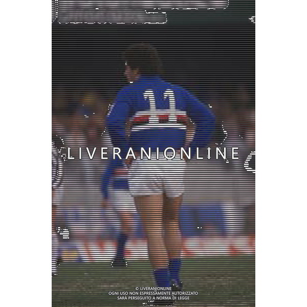 RETROSPETTIVA GIANLUCA VIALLI CALCIATORE NELLA FOTO CON LA MAGLIA DELLA SAMPDORIA NELL\'ANNO 1986-1987 FOTO DFP/ ARCHIVIO AGENZIA ALDO LIVERANI