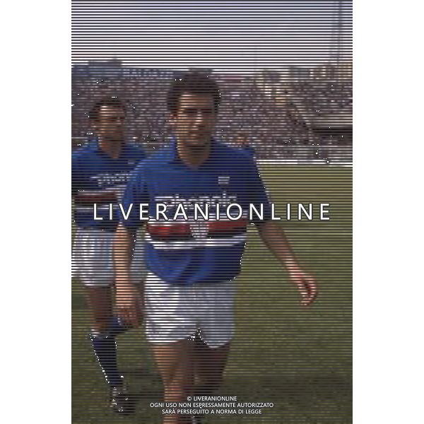 RETROSPETTIVA GIANLUCA VIALLI CALCIATORE NELLA FOTO CON LA MAGLIA DELLA SAMPDORIA NELL\'ANNO 1987-1988 CON PIETRO VIERCHOWOD FOTO DFP/ ARCHIVIO AGENZIA ALDO LIVERANI