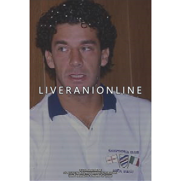 RETROSPETTIVA GIANLUCA VIALLI CALCIATORE NELLA FOTO CON LA MAGLIA DELLA SAMPDORIA NELL\'ANNO 1989-1990 FOTO DFP/ ARCHIVIO AGENZIA ALDO LIVERANI