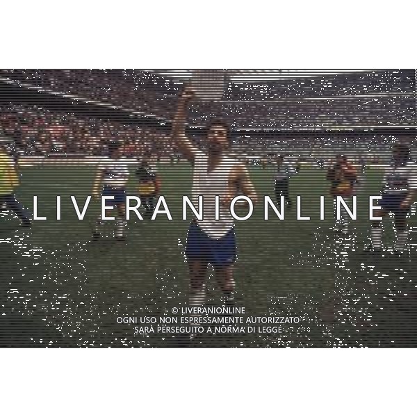 RETROSPETTIVA GIANLUCA VIALLI CALCIATORE NELLA FOTO ESULTANZA A FINE PARTITA INTER - SAMPDORIA NELL\'ANNO 1990-1991 FOTO DFP/ ARCHIVIO AGENZIA ALDO LIVERANI