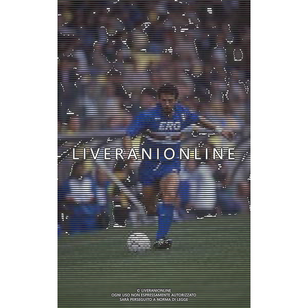 RETROSPETTIVA GIANLUCA VIALLI CALCIATORE NELLA FOTO CON LA MAGLIA DELLA SAMPDORIA NELL\'ANNO 1992 FOTO DFP/ ARCHIVIO AGENZIA ALDO LIVERANI
