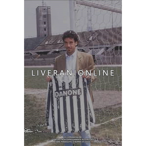 RETROSPETTIVA GIANLUCA VIALLI CALCIATORE NELLA FOTO CON LA MAGLIA DELLA JUVENTUS NELL\'ANNO 1992-1993 FOTO DFP/ ARCHIVIO AGENZIA ALDO LIVERANI