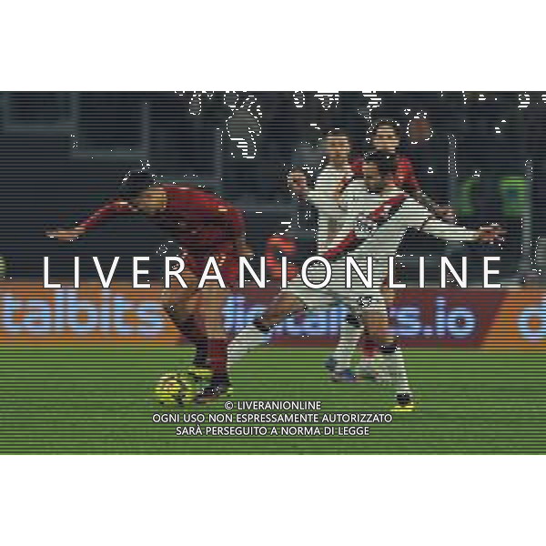 Roma vs Genoa Coppa Italia - Ottavi di finale Stadio Olimpico - Roma 12-01-2023 nella foto Dybala e Badelj ©Federico Gaetano / AGENZIA ALDO LIVERANI SAS