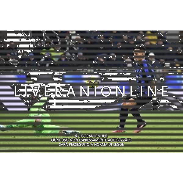 Lautaro Martinez (Inter) segna il gol del 2 a 0 ma ma la rete viene annullata Inter vs Hellas Verona Milano 14-01-2023 Stadio Giuseppe Meazza - San Siro Campionato Serie A TIM - 18a giornata foto Roberto Garavaglia/ag. Aldo Liverani sas / AGENZIA ALDO LIVERANI SAS