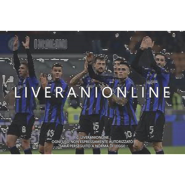 esultanza finale Inter Inter vs Hellas Verona Milano 14-01-2023 Stadio Giuseppe Meazza - San Siro Campionato Serie A TIM - 18a giornata foto Roberto Garavaglia/ag. Aldo Liverani sas / AGENZIA ALDO LIVERANI SAS