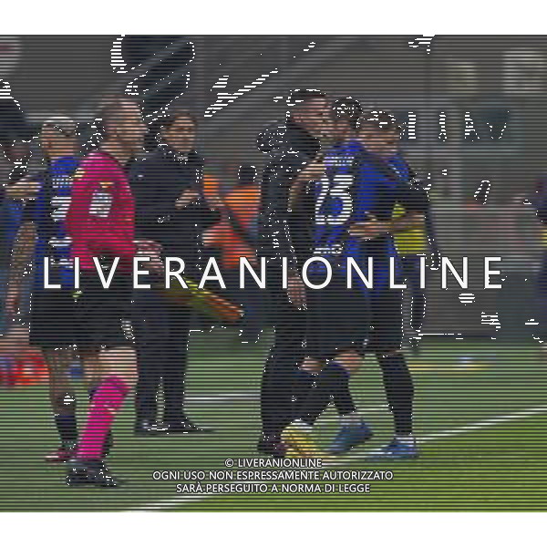 sostituzione di henrikh mkhitaryan con nicolo\' barella che entra in campo- INTER vs Hellas VERONA Campionato Serie A TIM - 18a giornata 14-01-2023 ©GIAMPIETRI / AGENZIA ALDO LIVERANI SAS