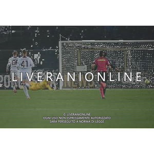 TVRG il tiro di Rasmus Hojlund (Atalanta) termina in rete per il gol del 5 a 1 Atalanta vs Salernitana Bergamo 15-01-2023 Gewiss Stadium - Stadio Atleti Azzurri d\'Italia Campionato Serie A TIM - 18a giornata foto Roberto Garavaglia/ag. Aldo Liverani sas / AGENZIA ALDO LIVERANI SAS
