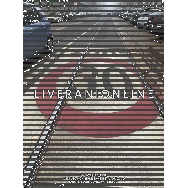 Zona 30 Riduzione del limite di velocita\' a 30 all’ora per le auto in citta\' a partire dal 2024 a Milano 16.01.2023 © AGENZIA ALDO LIVERANI SAS