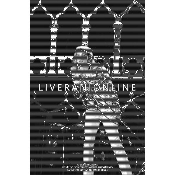 Sir Roderick David \' ROD \' STEWART cantautore britannico - RETROSPETTIVA NELLA FOTO A VENEZIA NELL\'ANNO 1976 AG ALDO LIVERANI SAS